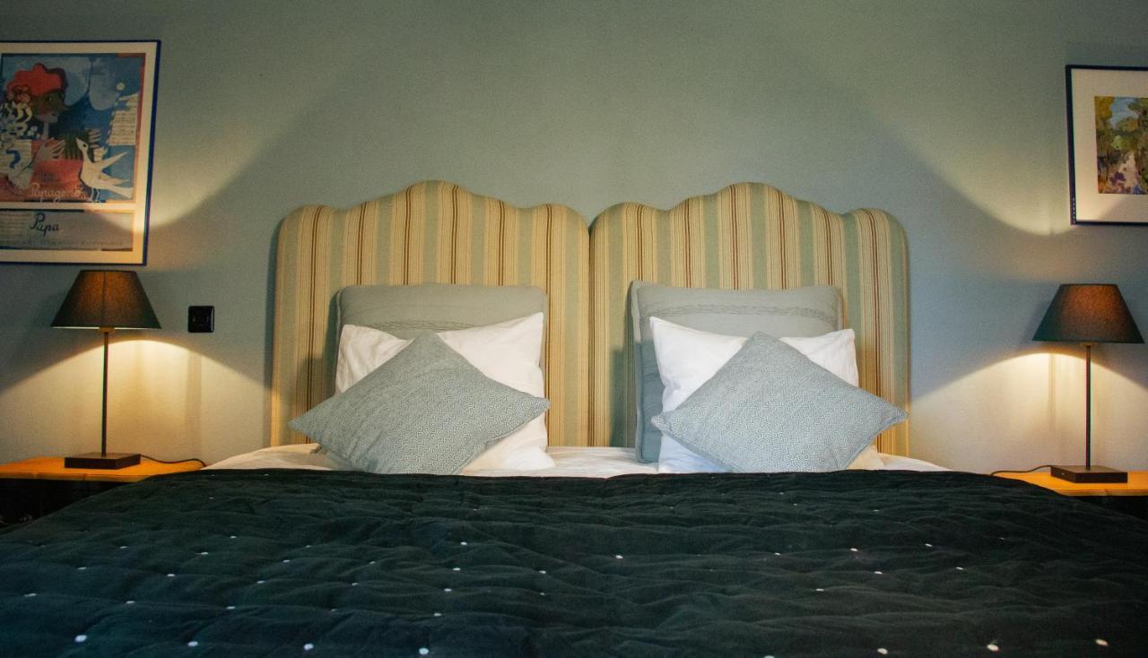 B&B Gutshaus De La Fontaine Feilsdorf Экстерьер фото